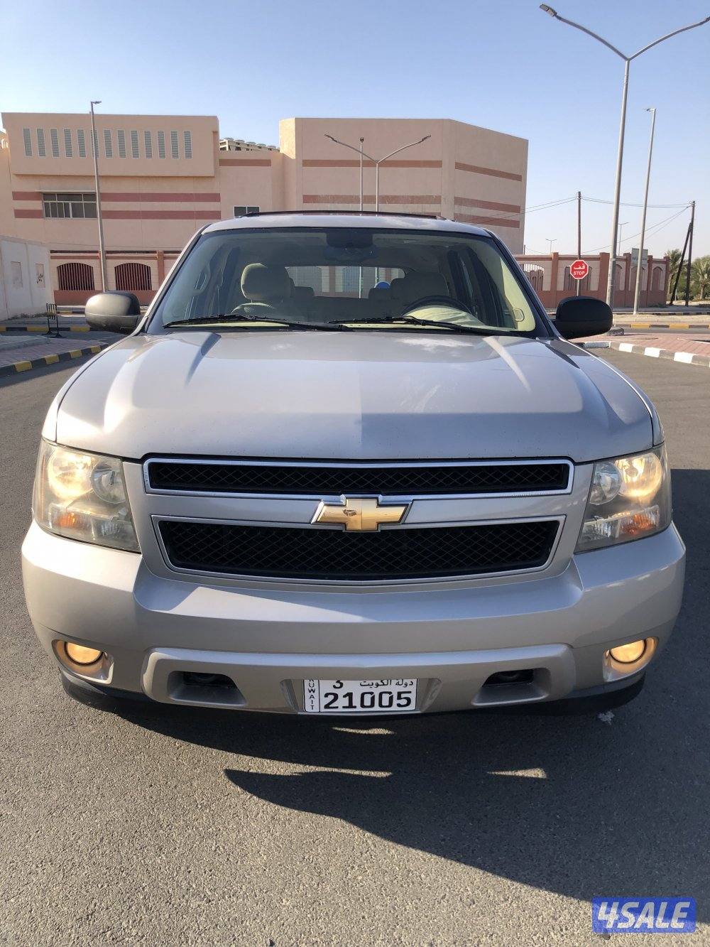 تاهو موديل 2008 LT ماشي 277 الف تقريبآ شرط الفحص مكينه قير شاصي بدي0