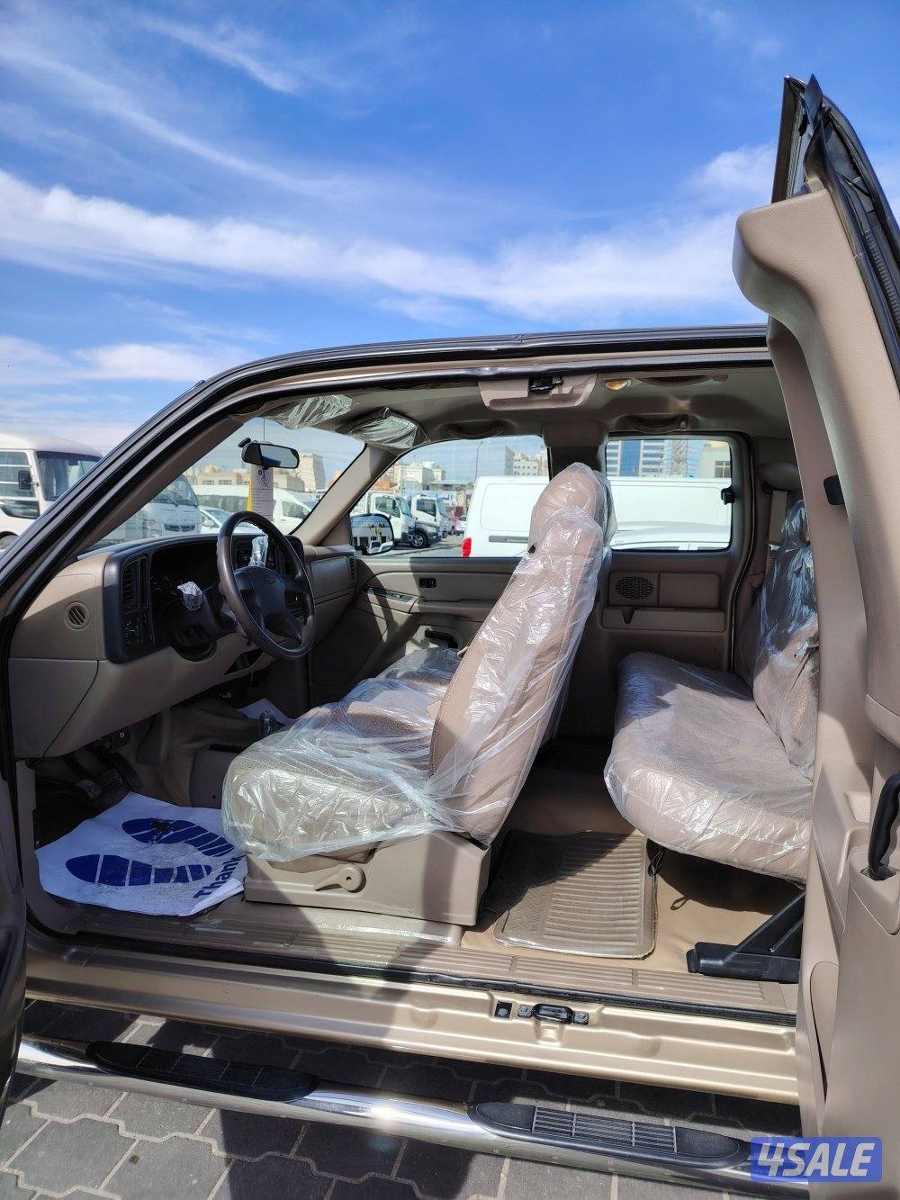 سلفرادو HD بحاله نااادرا مخزن ماشي٨٩ الف كم6