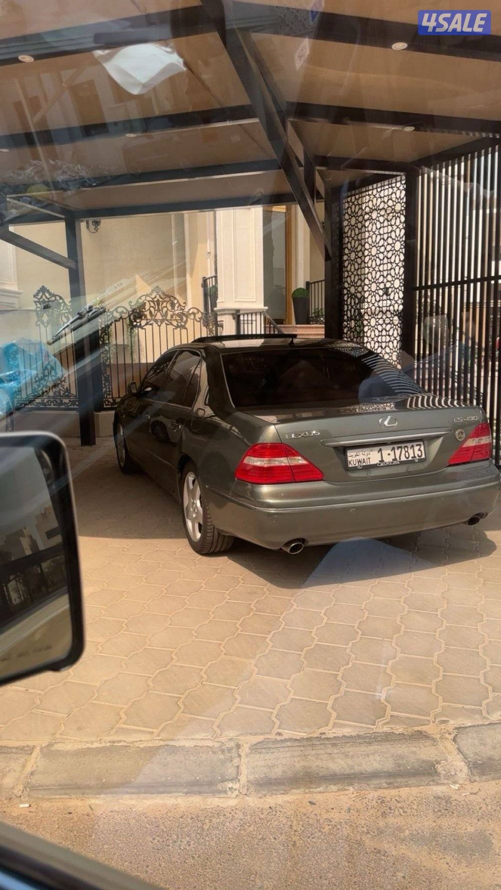 للبيع لكزس ٤٣٠0