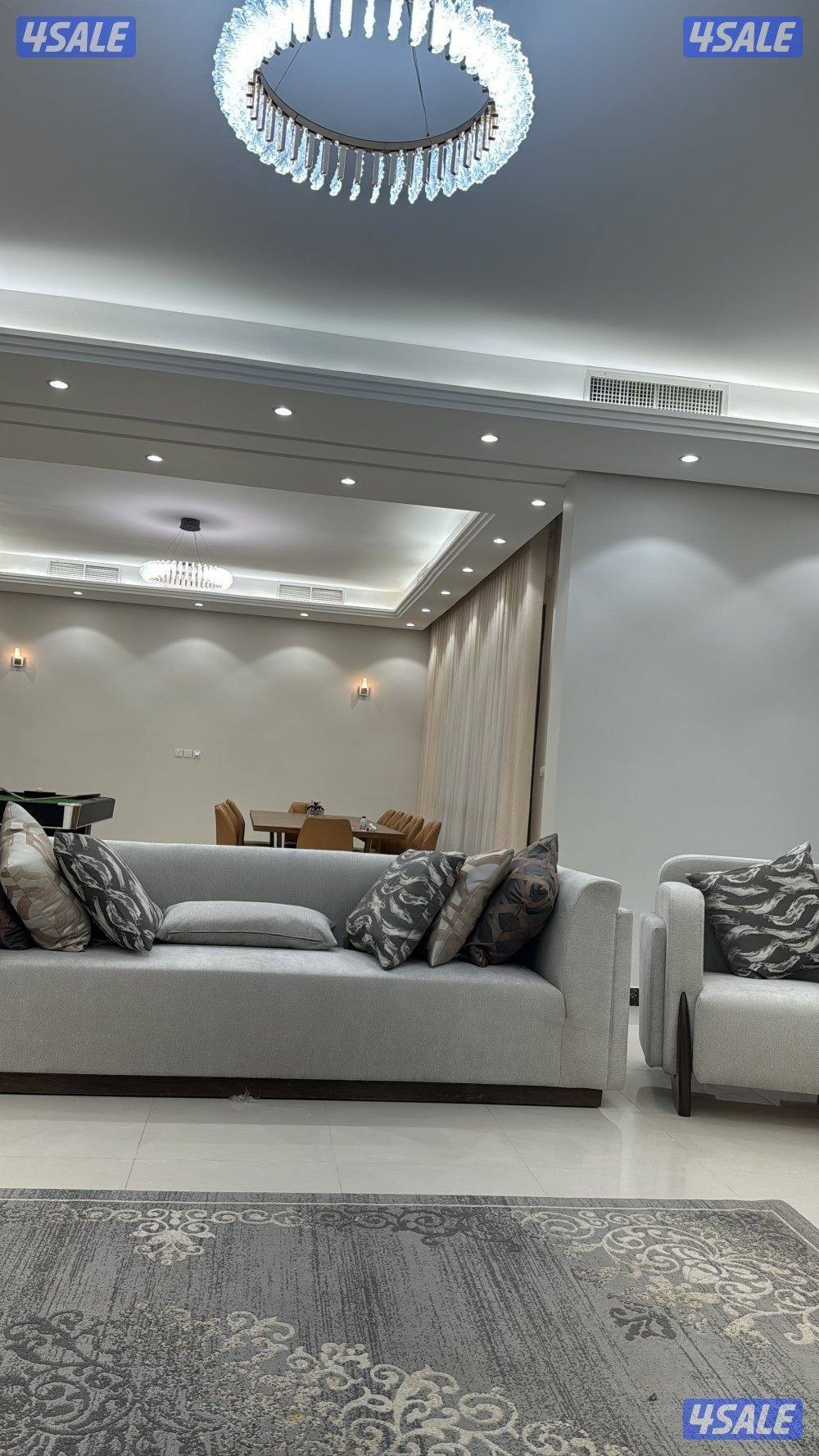 شالية كامل  صف أول  8 غرف ،،، طريق 278 بجوار خيران مول3