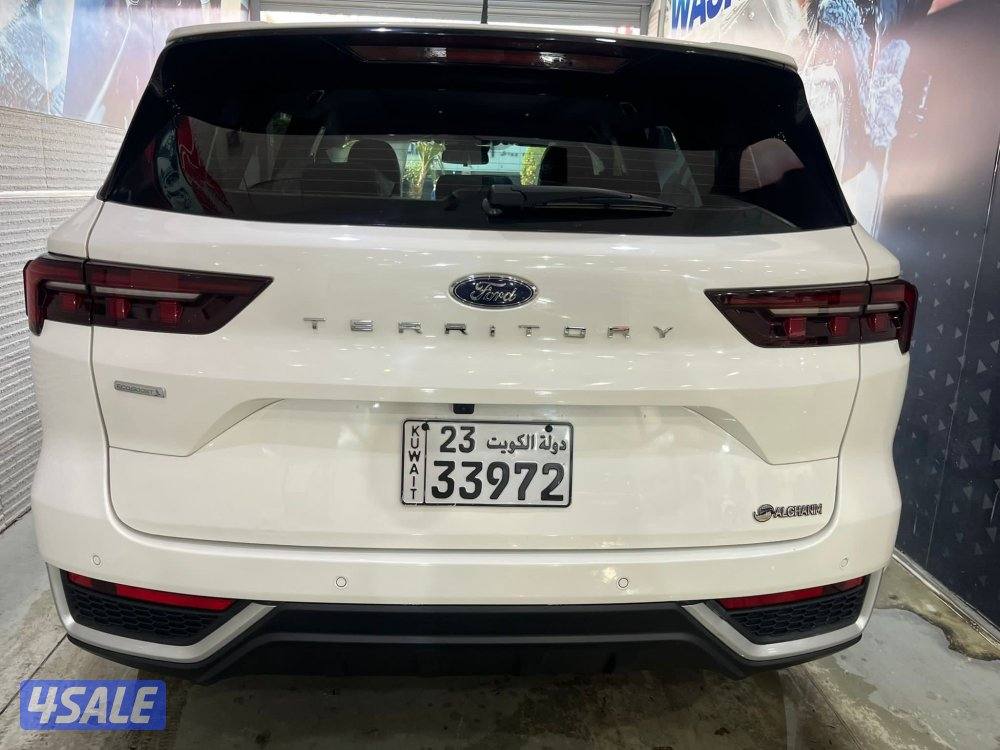 للبيع فورد تيريتوري 202512