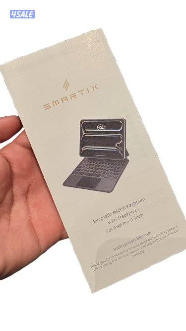 Smartix Magnetic Backlit Keyboard for iPad Pro 11 inch for M41