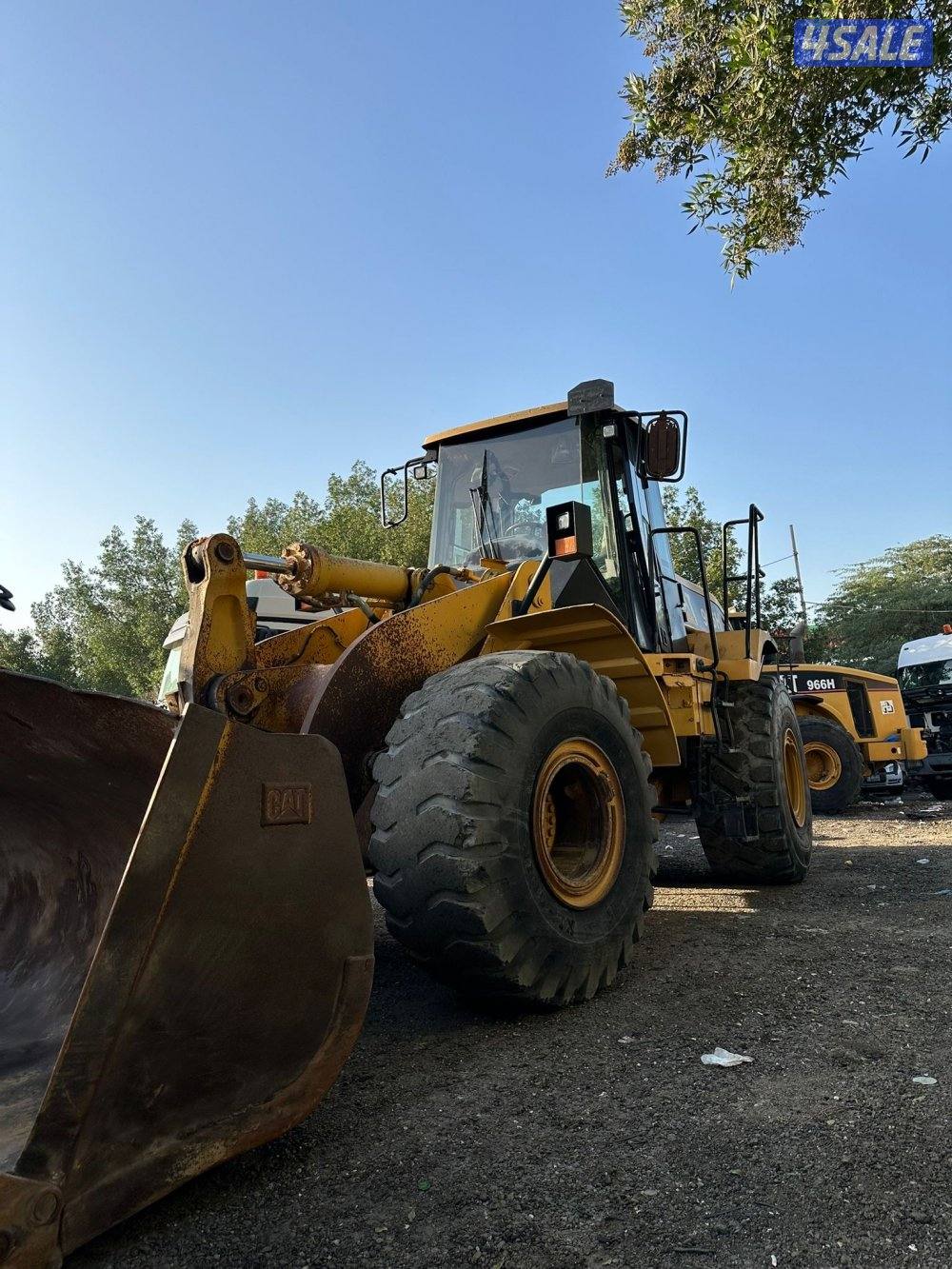 عدد 2تركتر 966H موديل @الممشى 20الف و25الف كاتربيلربلجيكي6