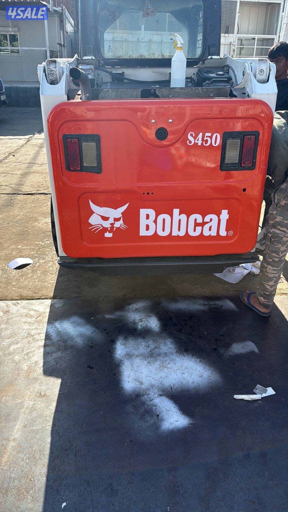 للبيع عدد 4 بوبكات 2 مديل 2022 والثانيا 2016 حجم 450s3