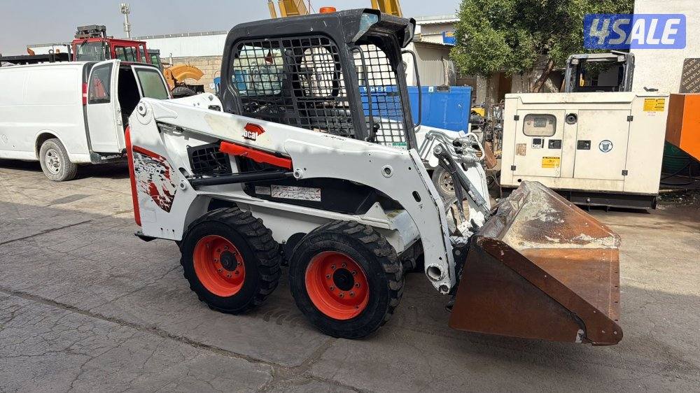 للبيع عدد 4 بوبكات 2 مديل 2022 والثانيا 2016 حجم 450s8