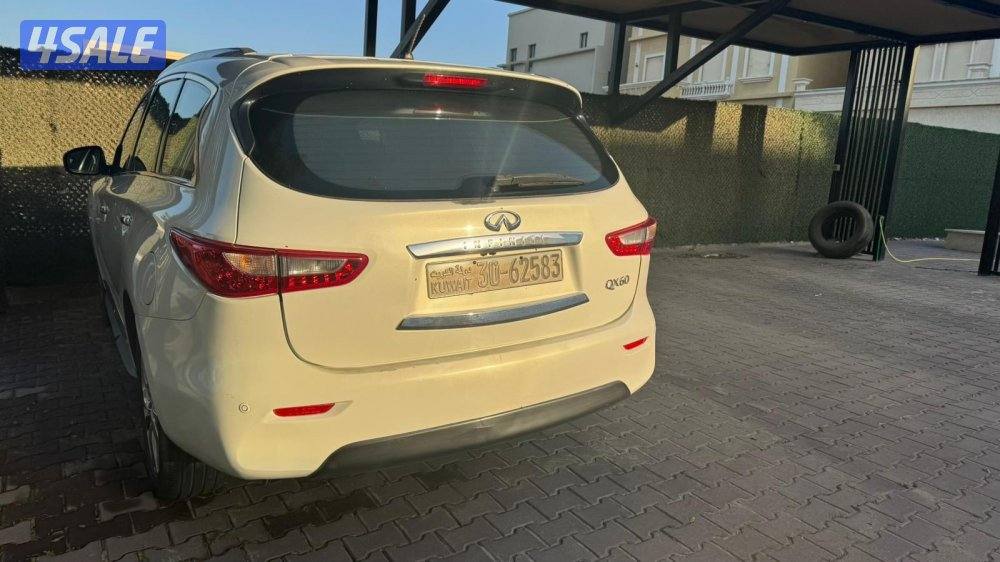 للبيع جيب انفنتي5