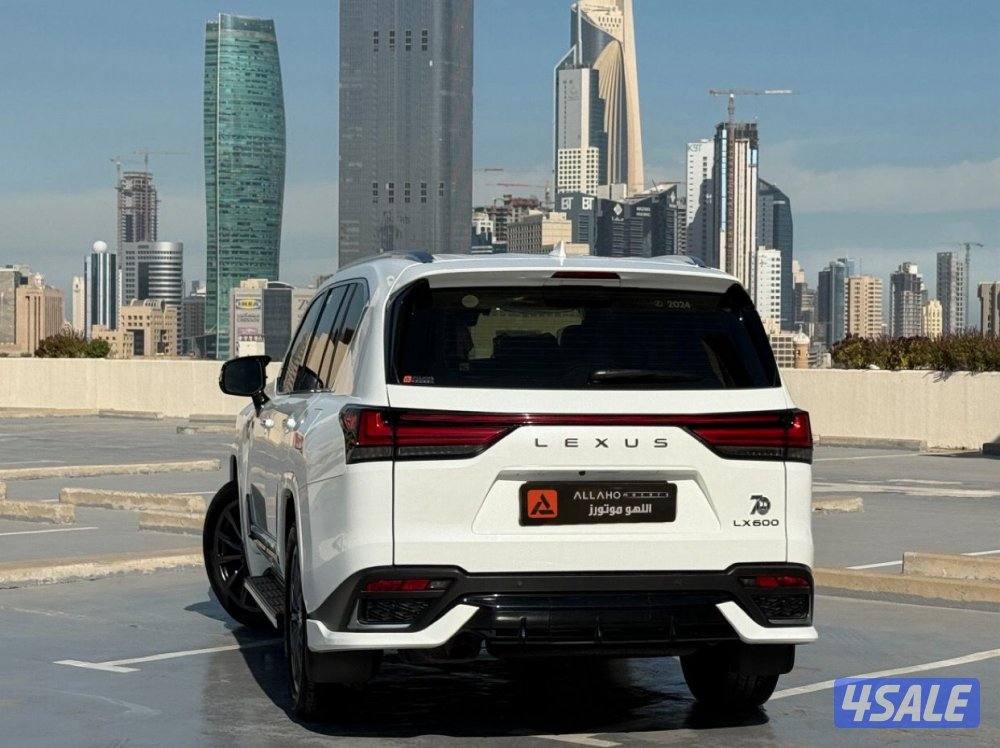 لكزسLX600 F SPORT موديل2024 عداد13الف تحت الكفاله+الصيانه2