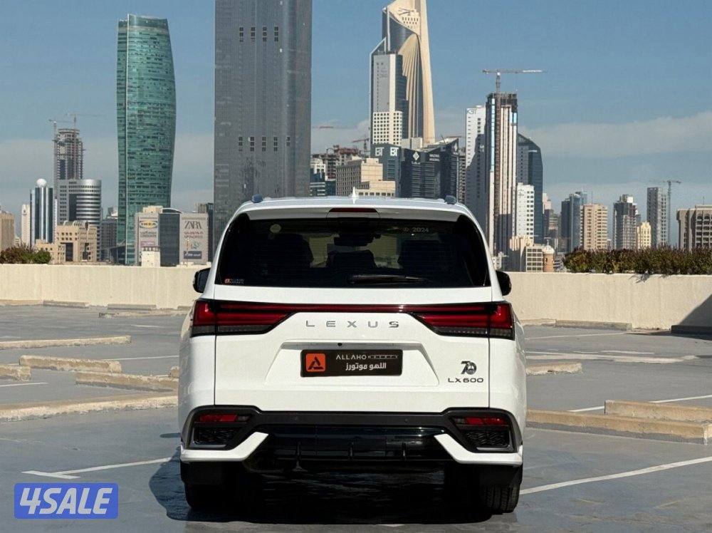 لكزسLX600 F SPORT موديل2024 عداد13الف تحت الكفاله+الصيانه4