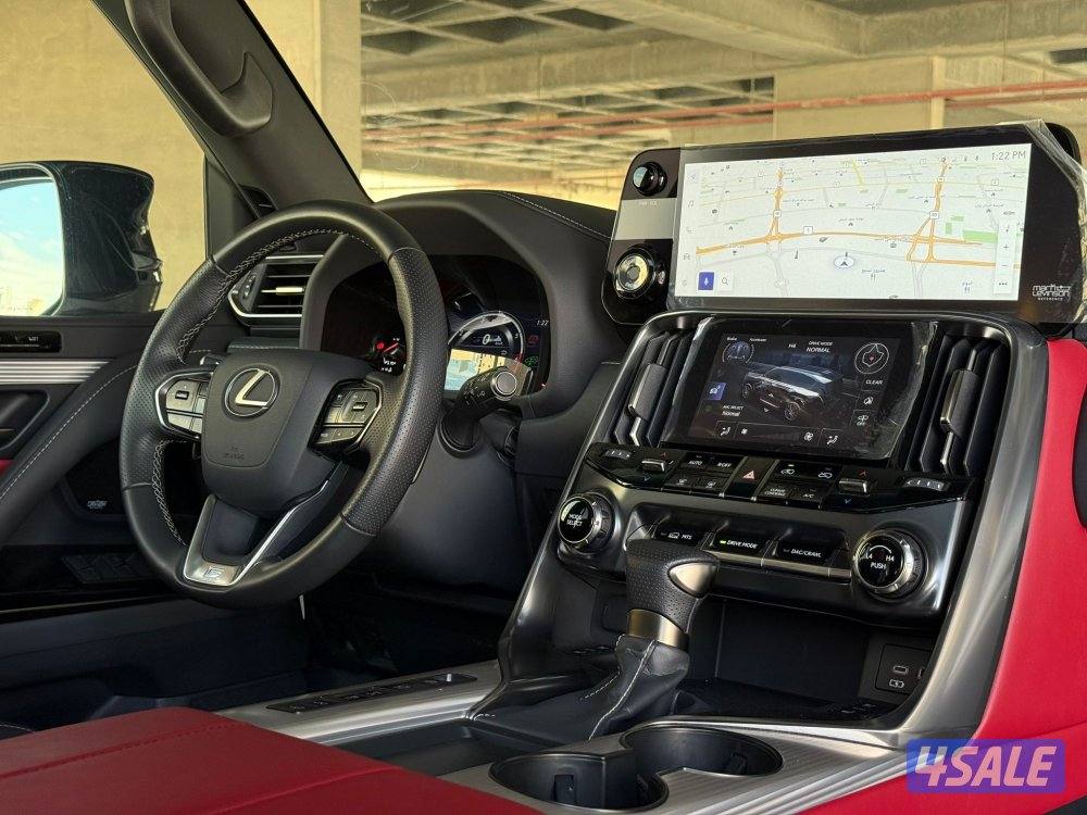 لكزسLX600 F SPORT موديل2024 عداد13الف تحت الكفاله+الصيانه7