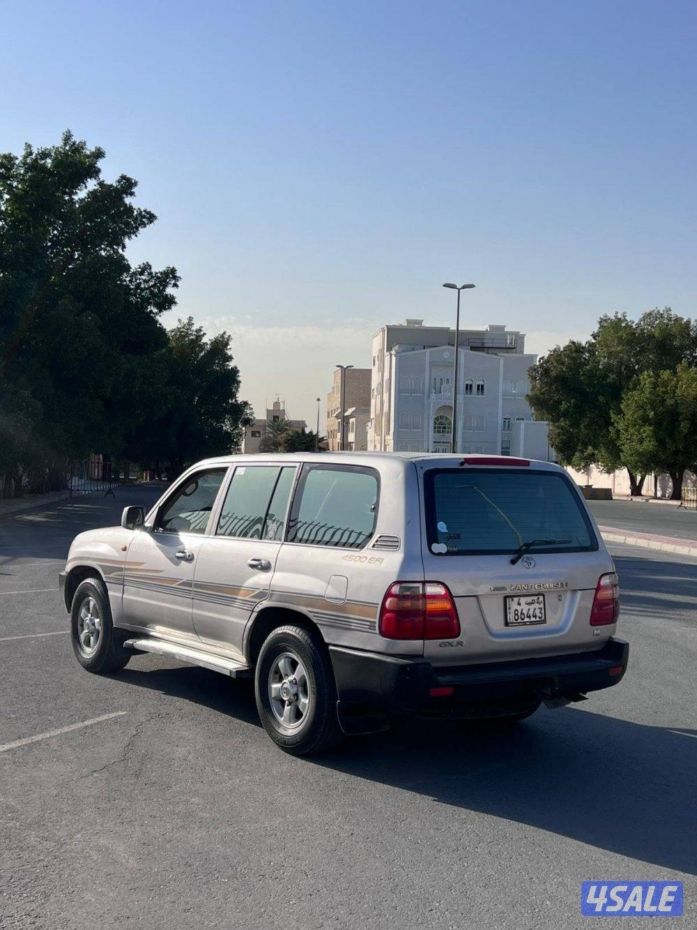 للبيع لاند كروز 20021