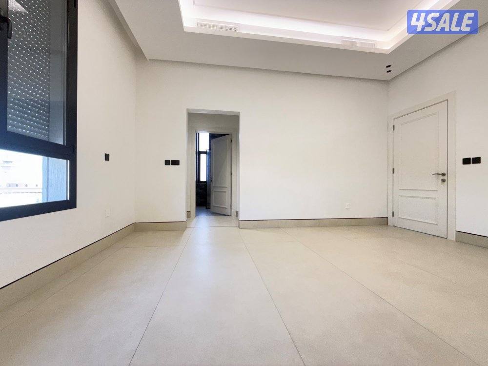 Brand new penthouse7