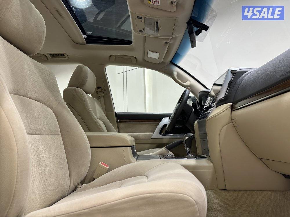 لاندكروزر VXR4