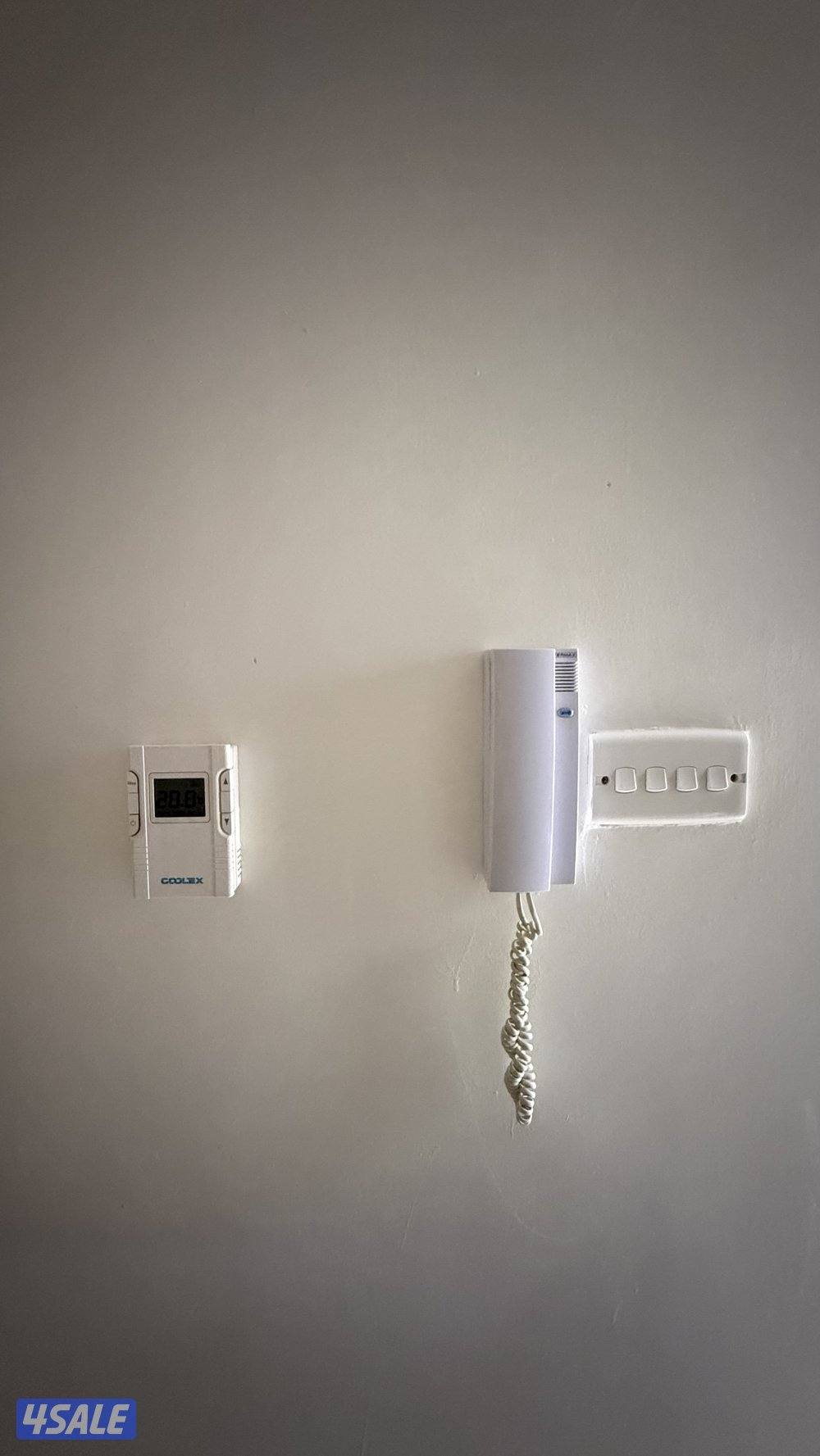 للايجار شقة بالرقة مدخل معزول يوجد اصنصنير1