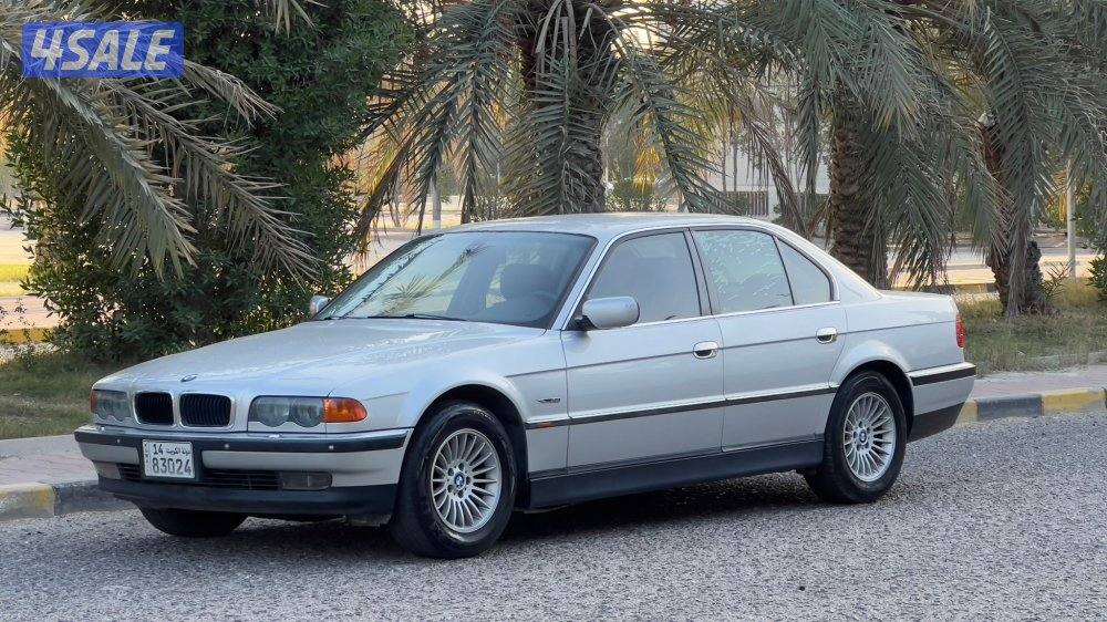 بي ام دبليو 740i موديل 2001 عداد قليل 179 الف بحالة نادرة1