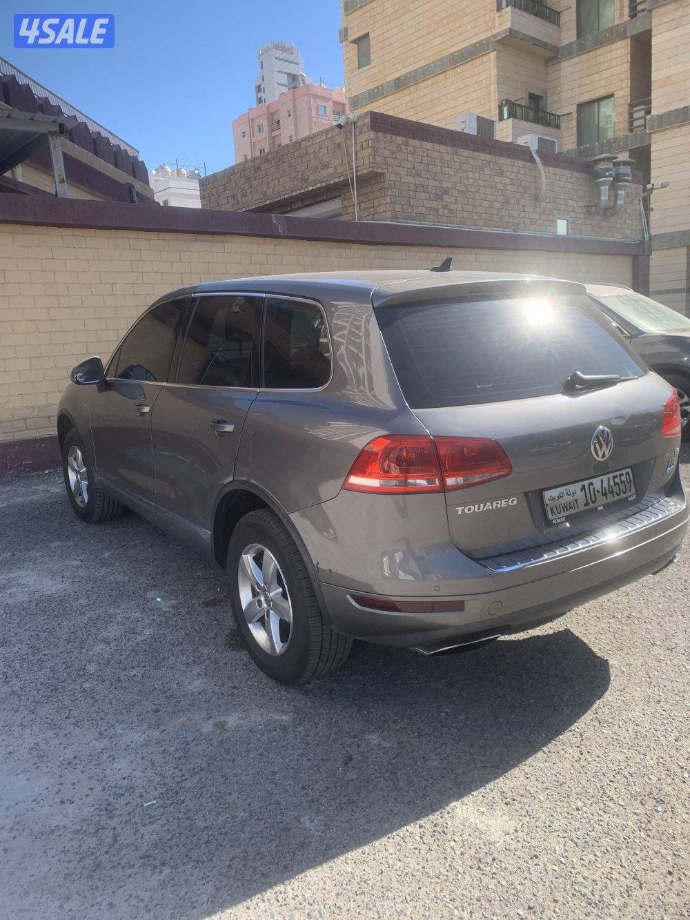 فولكس واحن طوارق 2011 عداد 187 صبغ الوكاله3