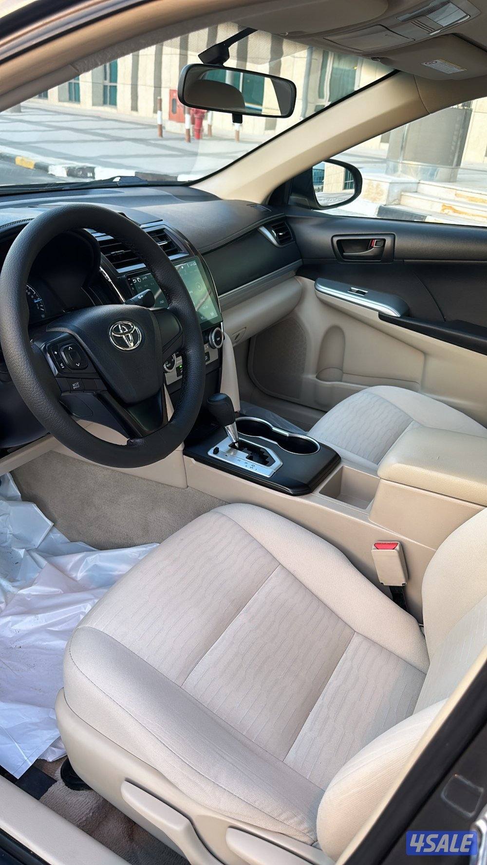 تيوتا كامري 20174