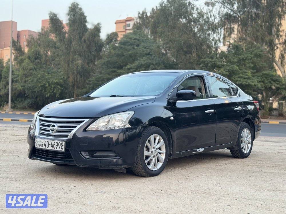 للبيع نيسان سينترا 2017 - المالك الأول بحاله ممتازه0