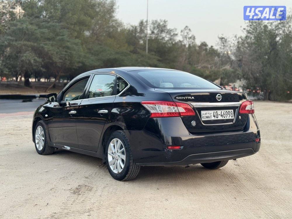 للبيع نيسان سينترا 2017 - المالك الأول بحاله ممتازه5