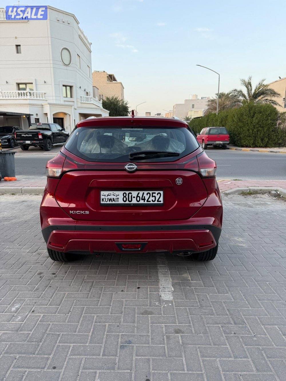 للبيع نيسان ( كيكس) موديل ٢٠٢٤ بحالة فوق  ممتازة الممشى ( 8720) كيلو3