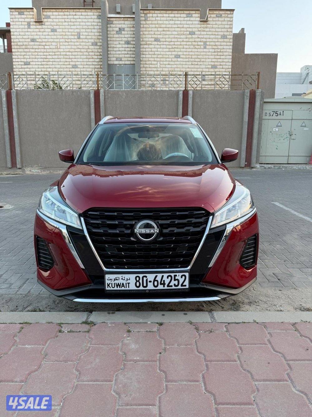 للبيع نيسان ( كيكس) موديل ٢٠٢٤ بحالة فوق  ممتازة الممشى ( 8720) كيلو4
