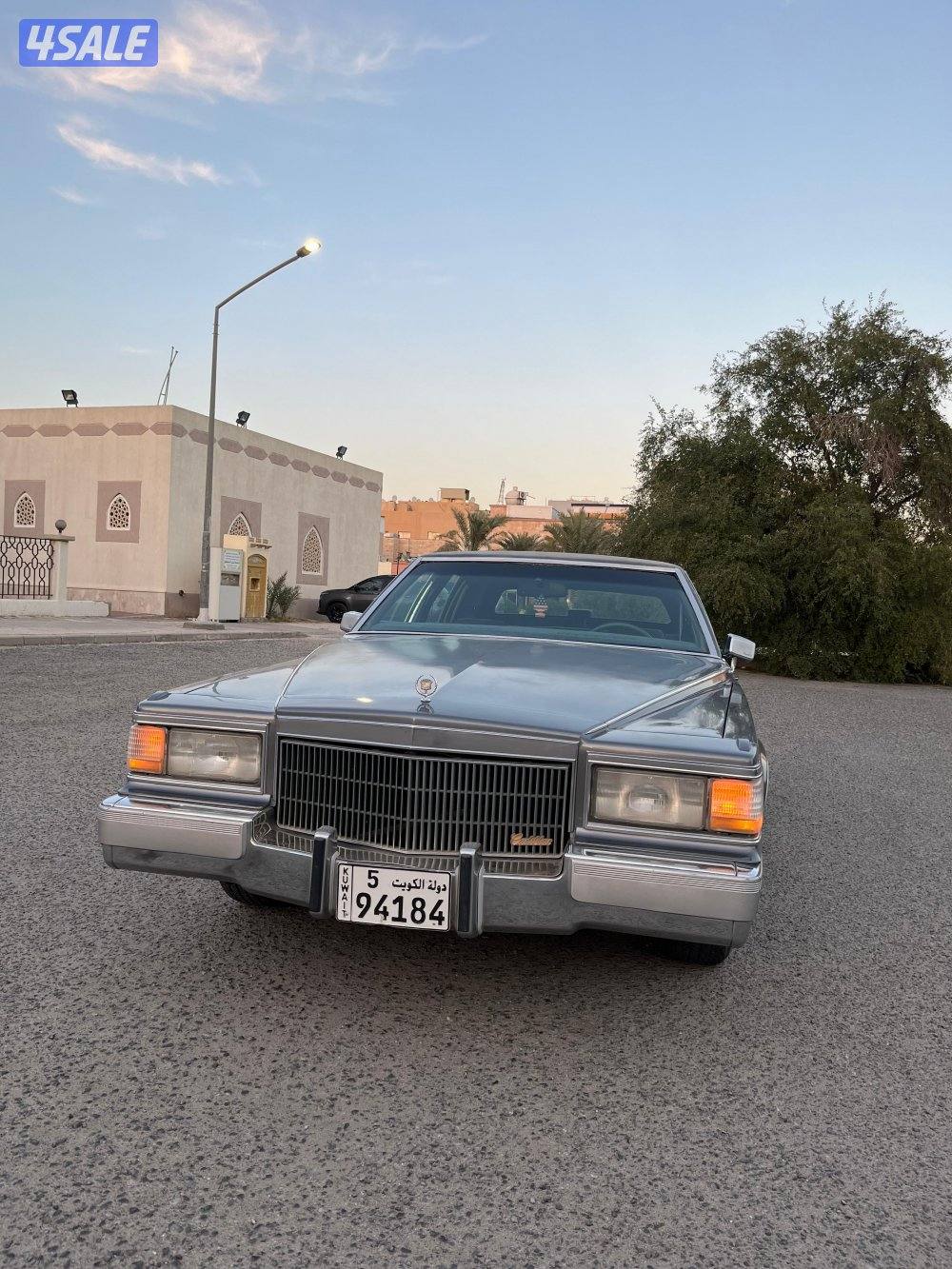 كاديلاك فلييت وود بروقهام 1990 وكالة الكويت الغانم1