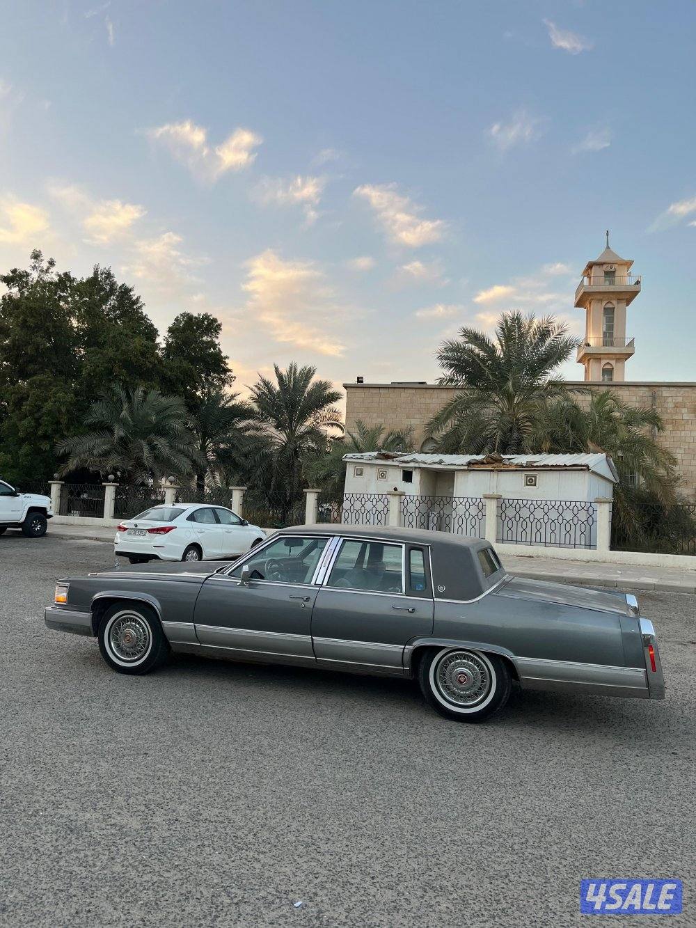كاديلاك فلييت وود بروقهام 1990 وكالة الكويت الغانم5