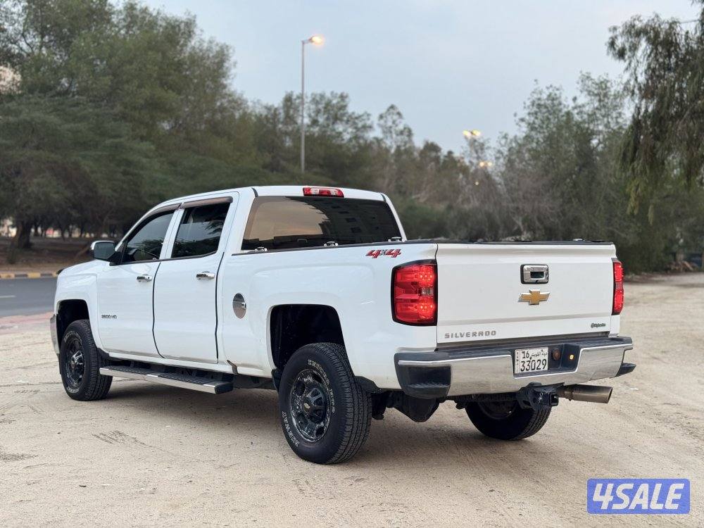 للبيع وانيت سلفرادو HD2500 موديل 2019 - قمارتين صبغ الوكاله8