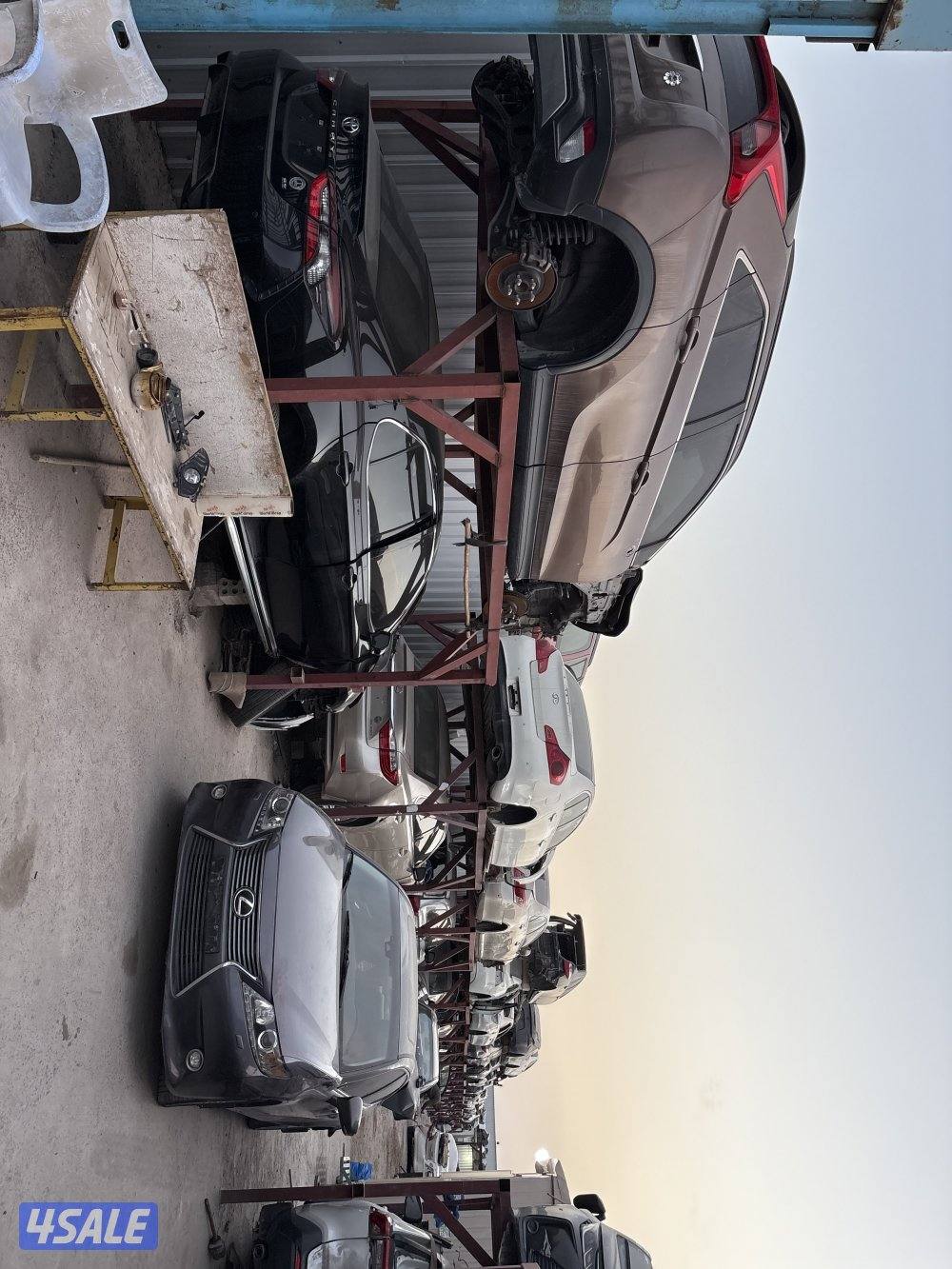 توافير قطع غيار جميع أنواع السيارات و تواصيل جميع مناطق الكويت0