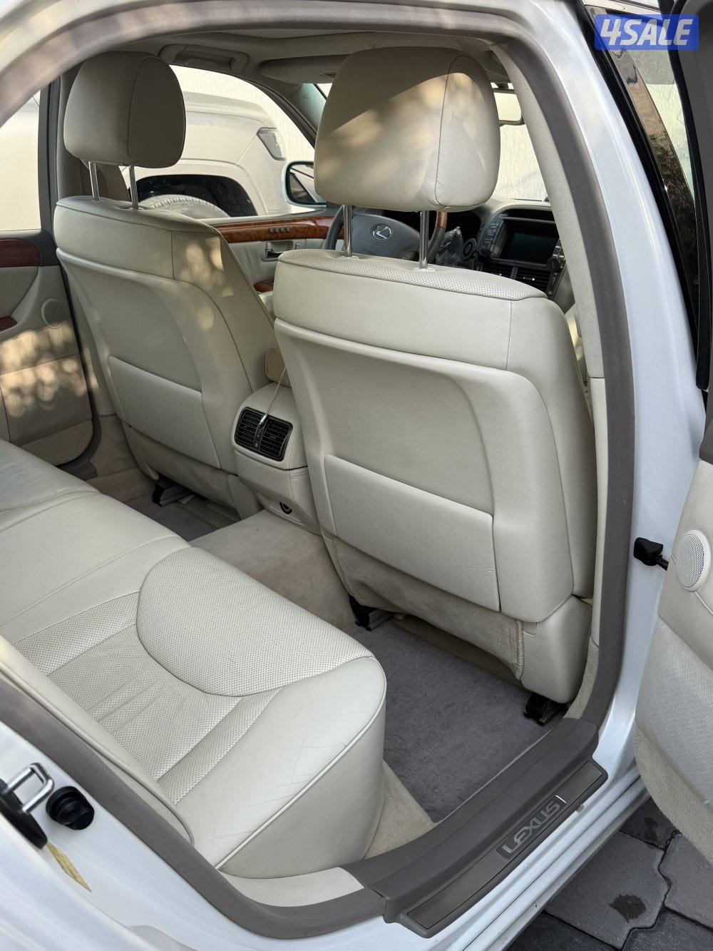 للبيع لكزس 4305