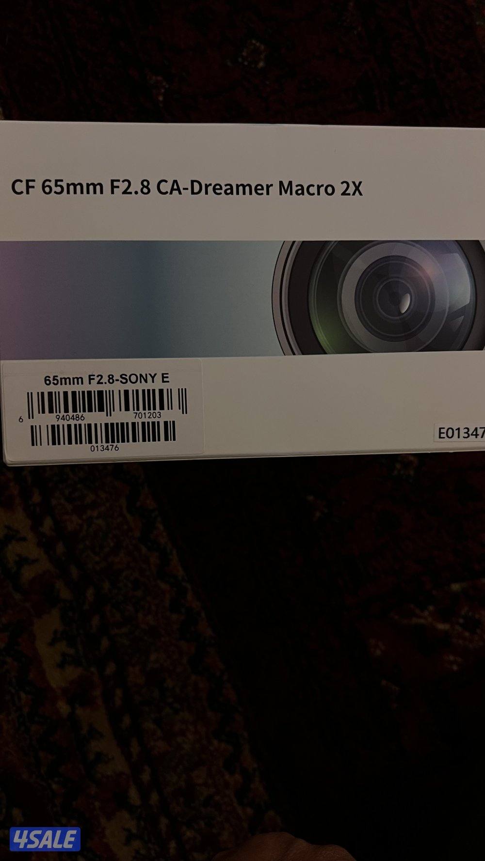 عدسة ماكرو Laowa 65mm0
