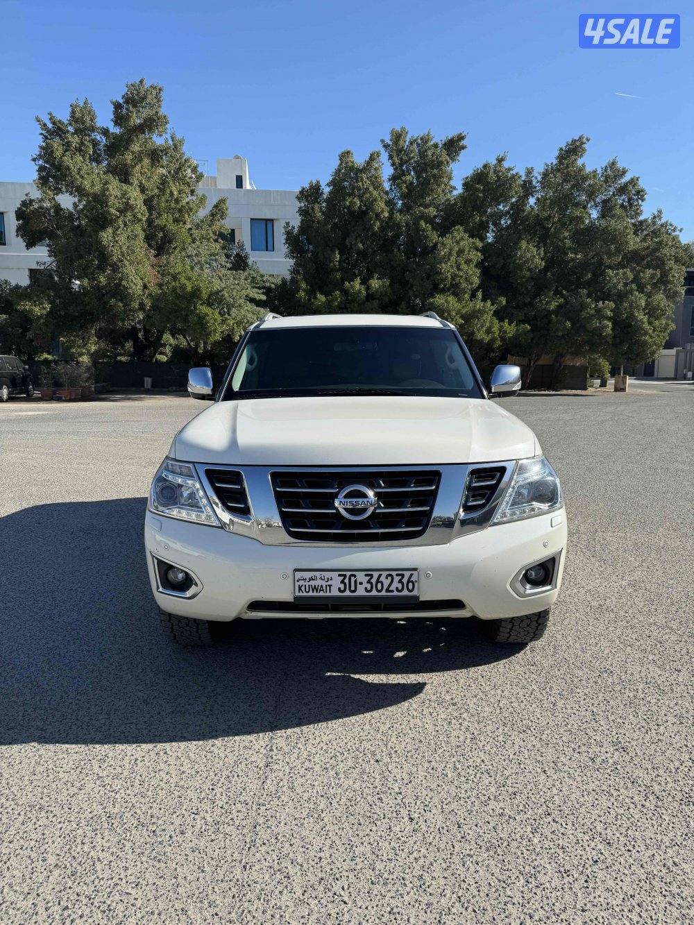 للبيع باترول بلاتينيوم 2014 صبغ وكالة1