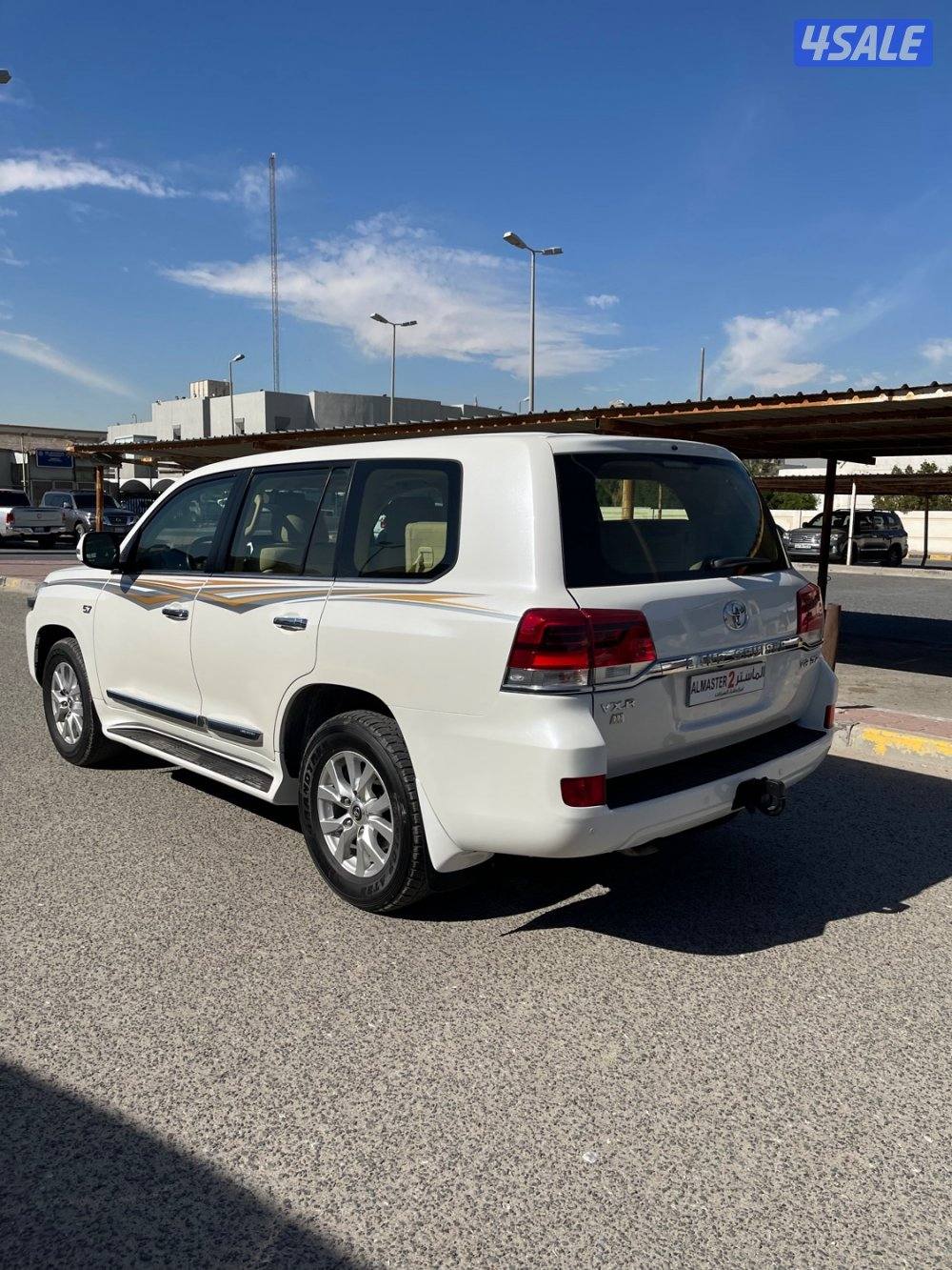 تويوتا VXR وارد قطر فحص جير مكينه شاصي البدي قطعتين3