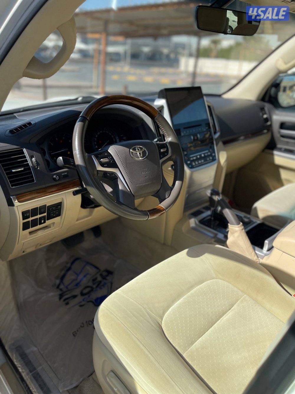 تويوتا VXR وارد قطر فحص جير مكينه شاصي البدي قطعتين8