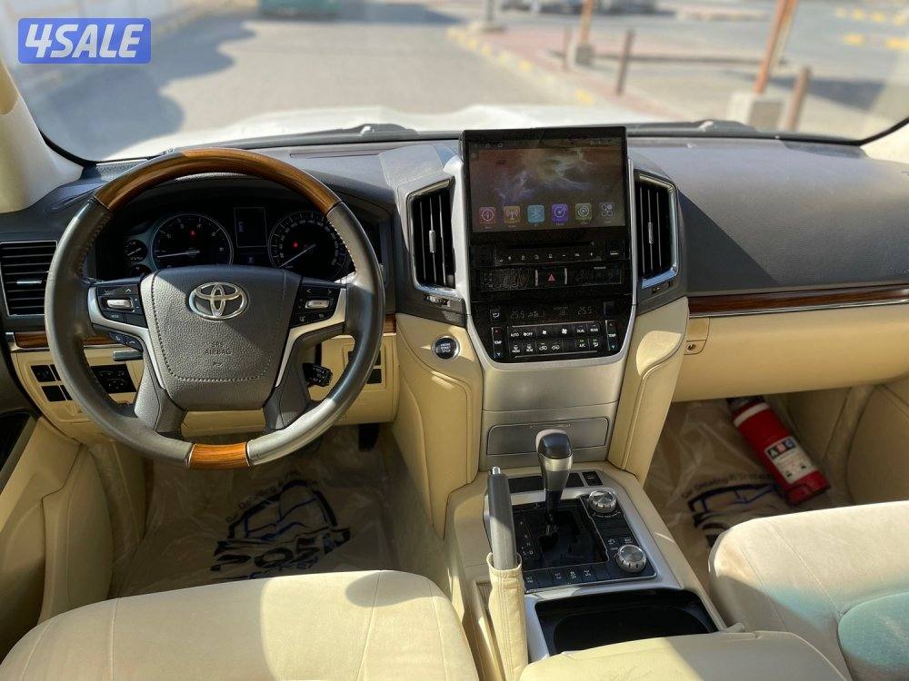 تويوتا VXR وارد قطر فحص جير مكينه شاصي البدي قطعتين7