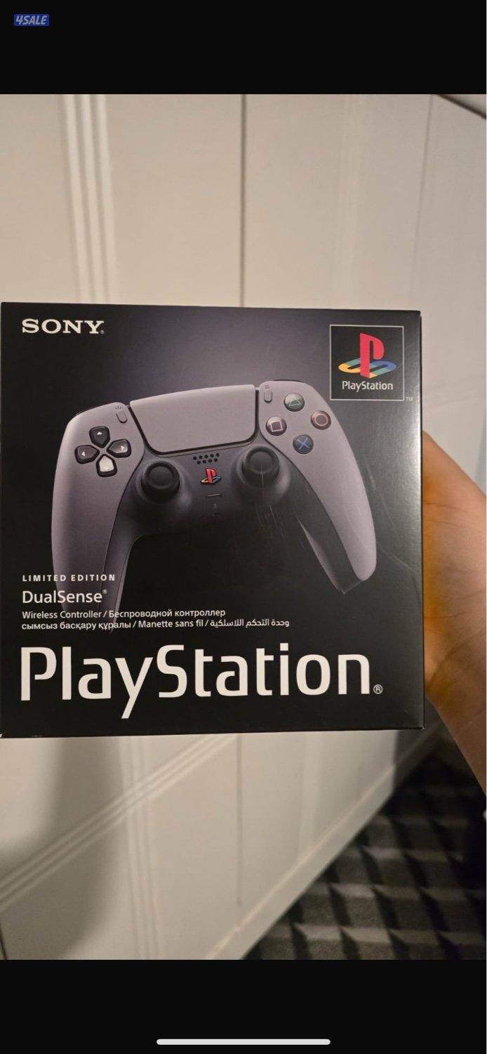 يده سوني ٥ نسخه محدوده ٣٠ عام0