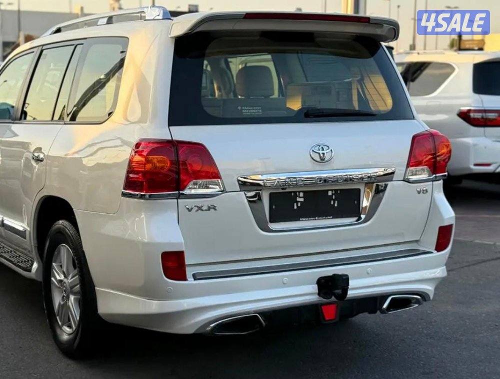 تويوتا لاند كروز 2015 VXR وكاله البحرين تصدير الى الكويت مع تخليص اقرا4