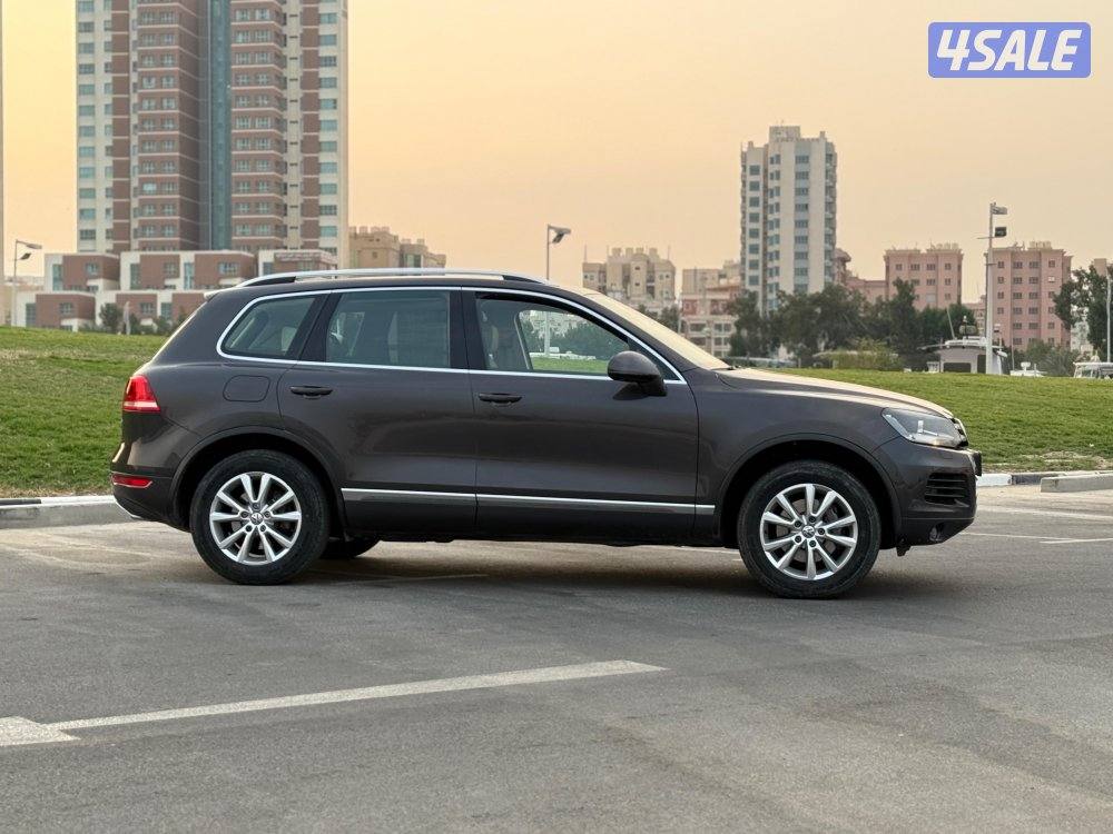 للبيع فولكس طوارق 2013 خاليه من الحوادث والأصباغ3