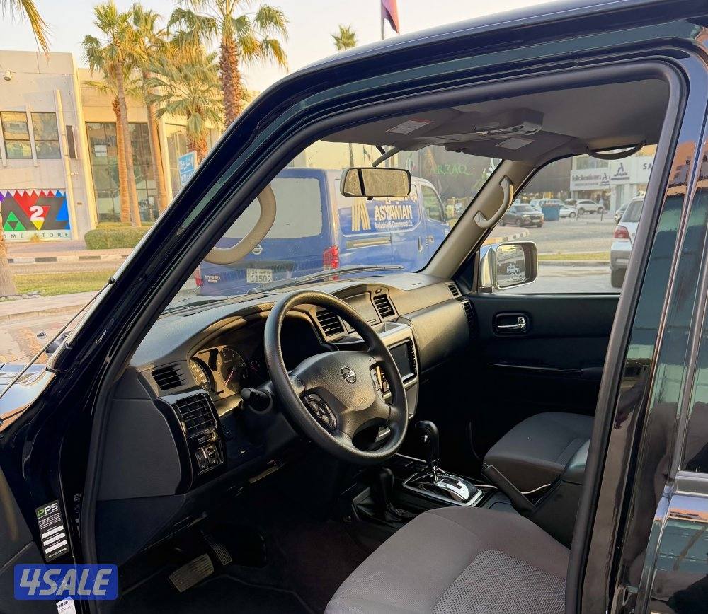 للبيع نيسان سفاري فتك 2021 ((عداد 60,000))4