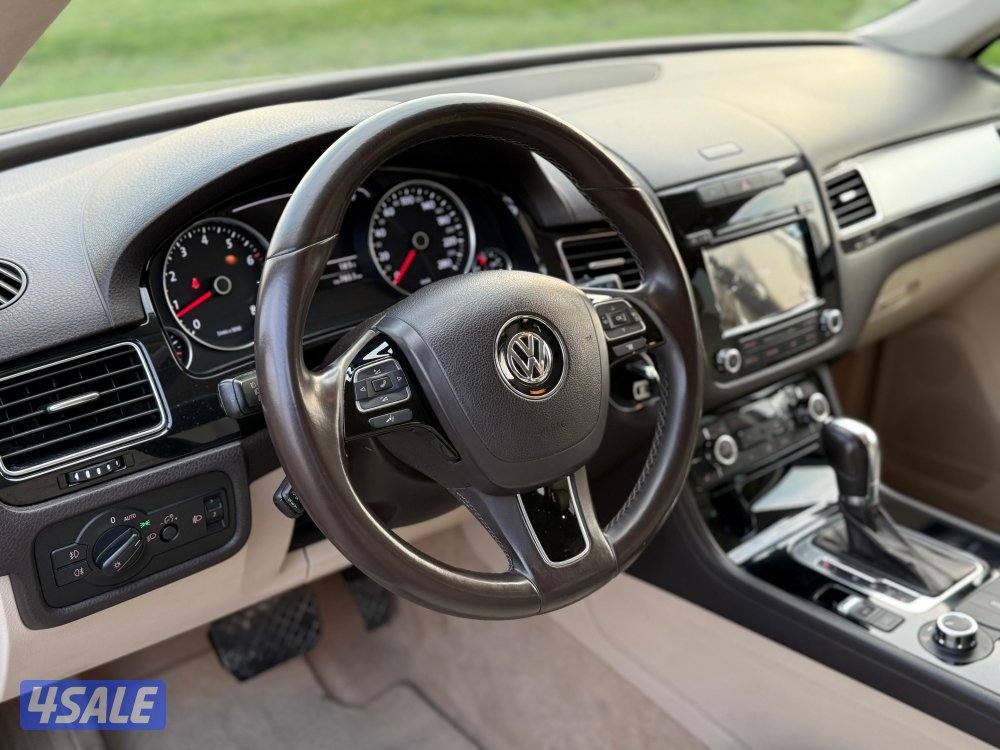 للبيع فولكس طوارق 2013 خاليه من الحوادث والأصباغ11