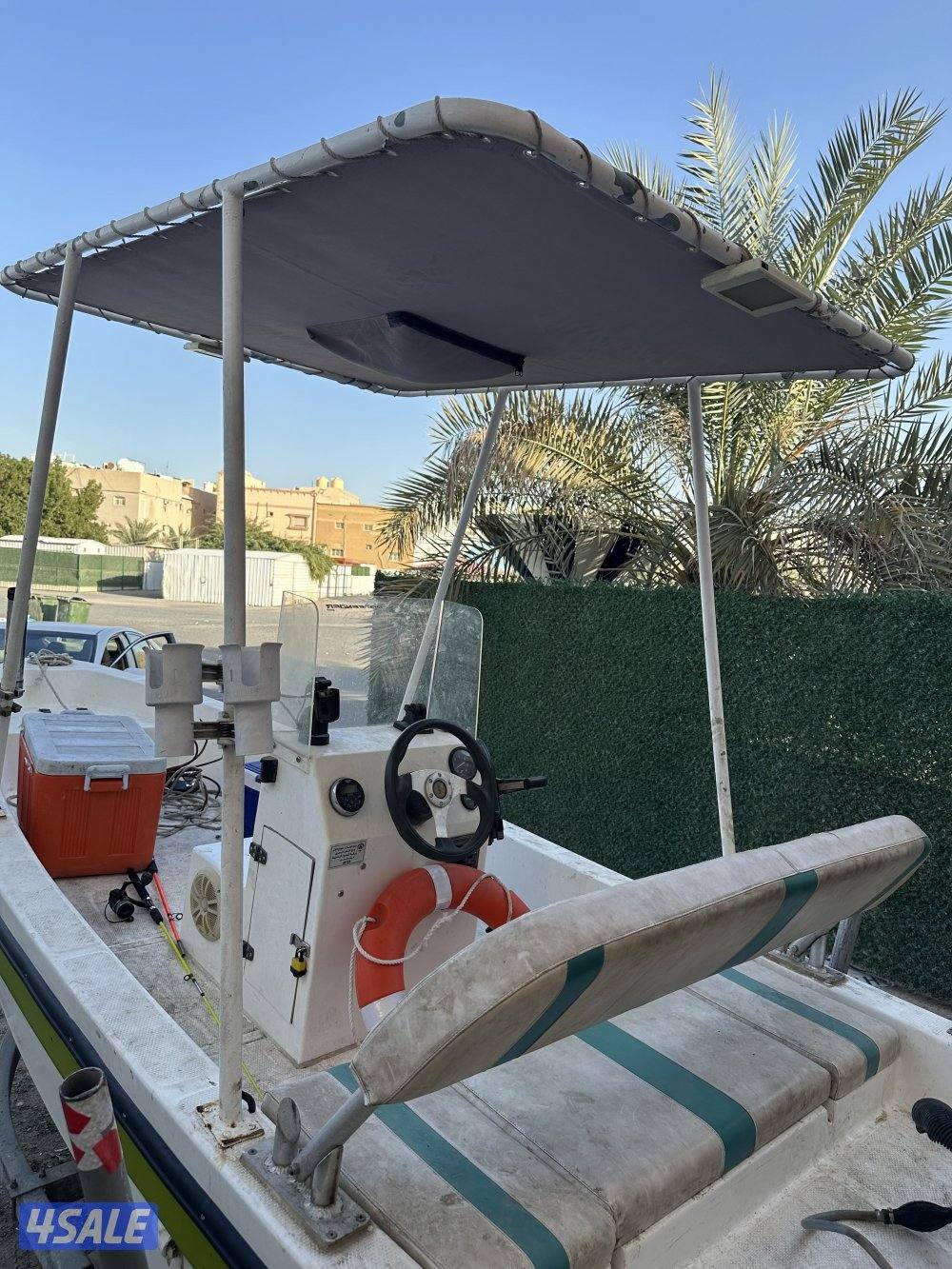 للبيع طراد 14 قدم موديل 20211