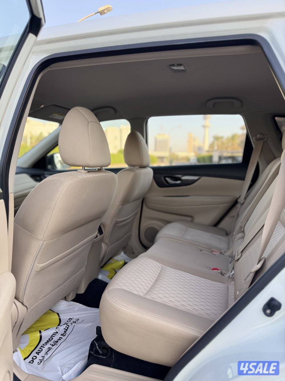 للبيع نيسان إكس تريل 2019 بحاله نظيفه جدا9