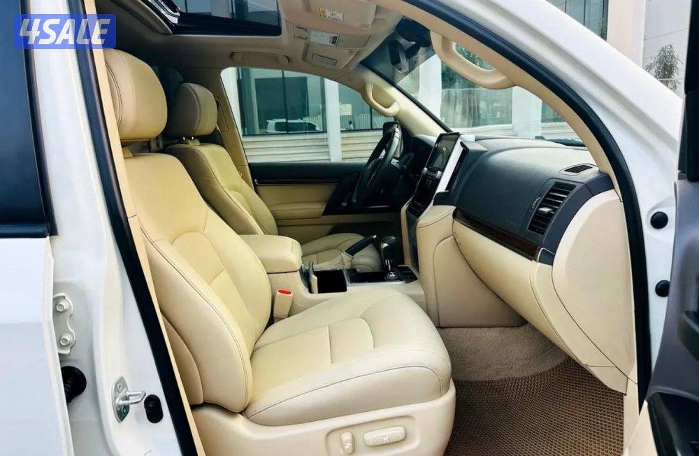 تويوتا لاندكروزر 2016 Gxr وكاله البحرين تصدير الى الكويت مع تخليص اقرا8