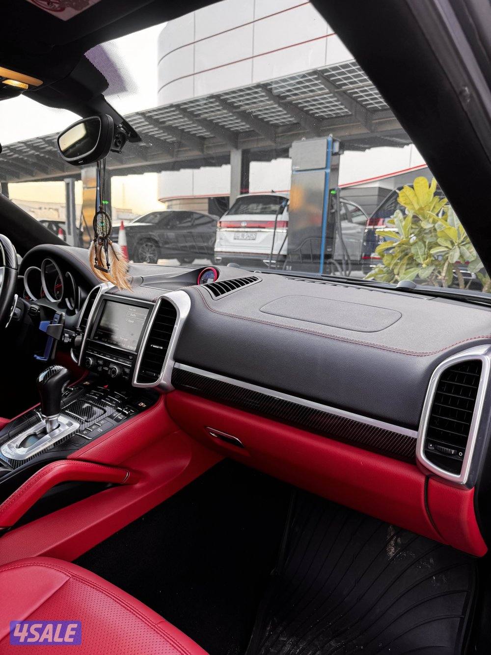 Cayenne 2016 مواصفات GTS5