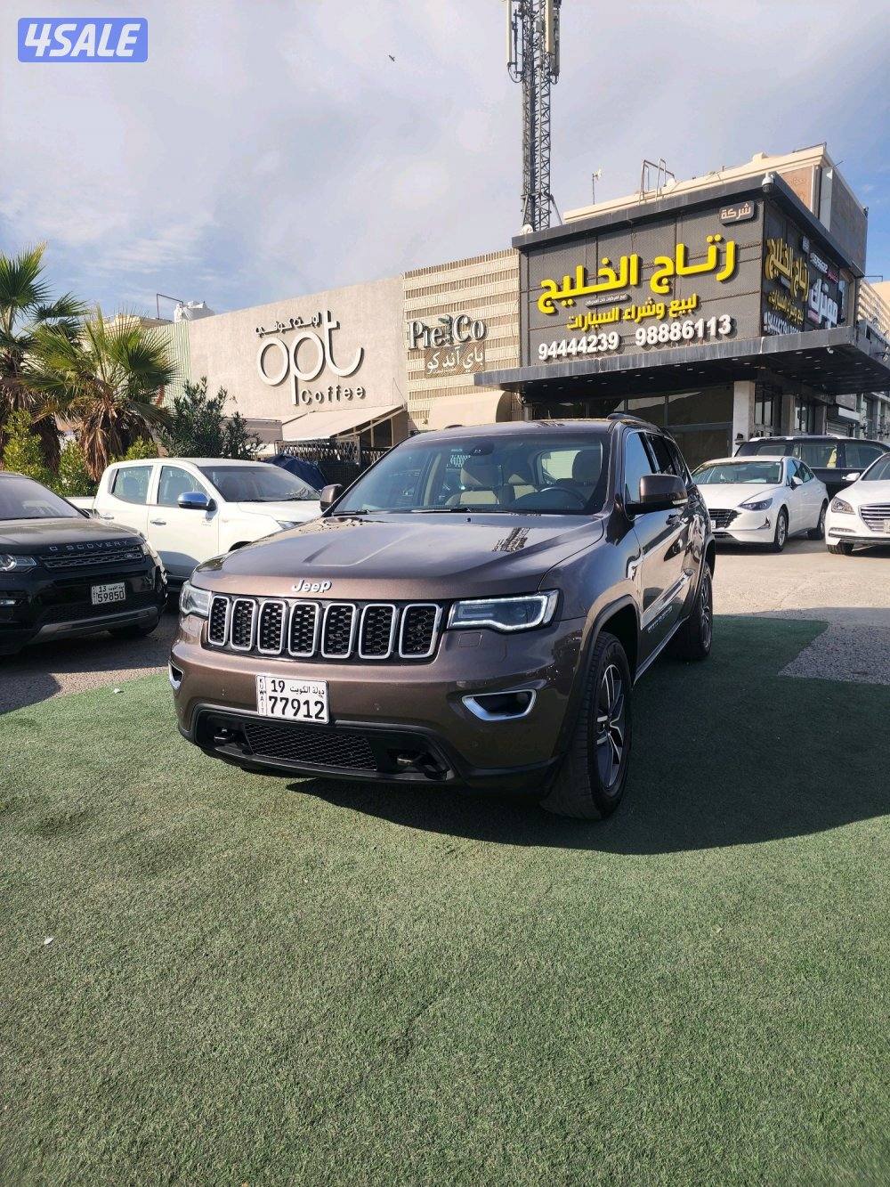 جراند شيروكي لاريدو2