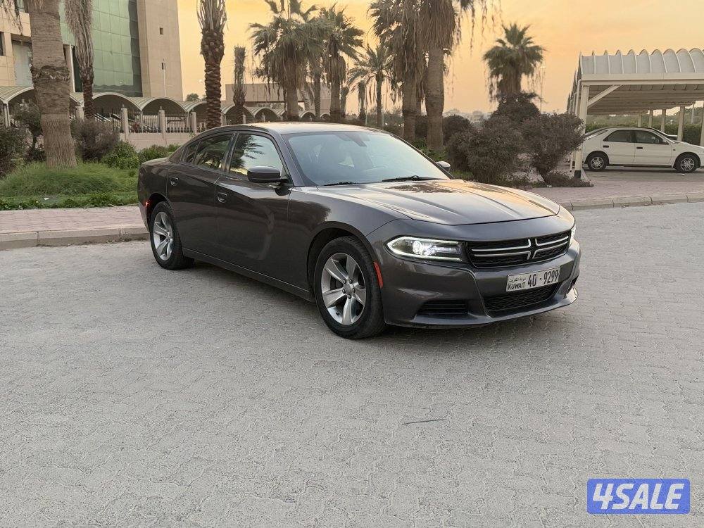 دوج شارجر موديل 2015 بحاله ممتازه جدا شرط الفحص1