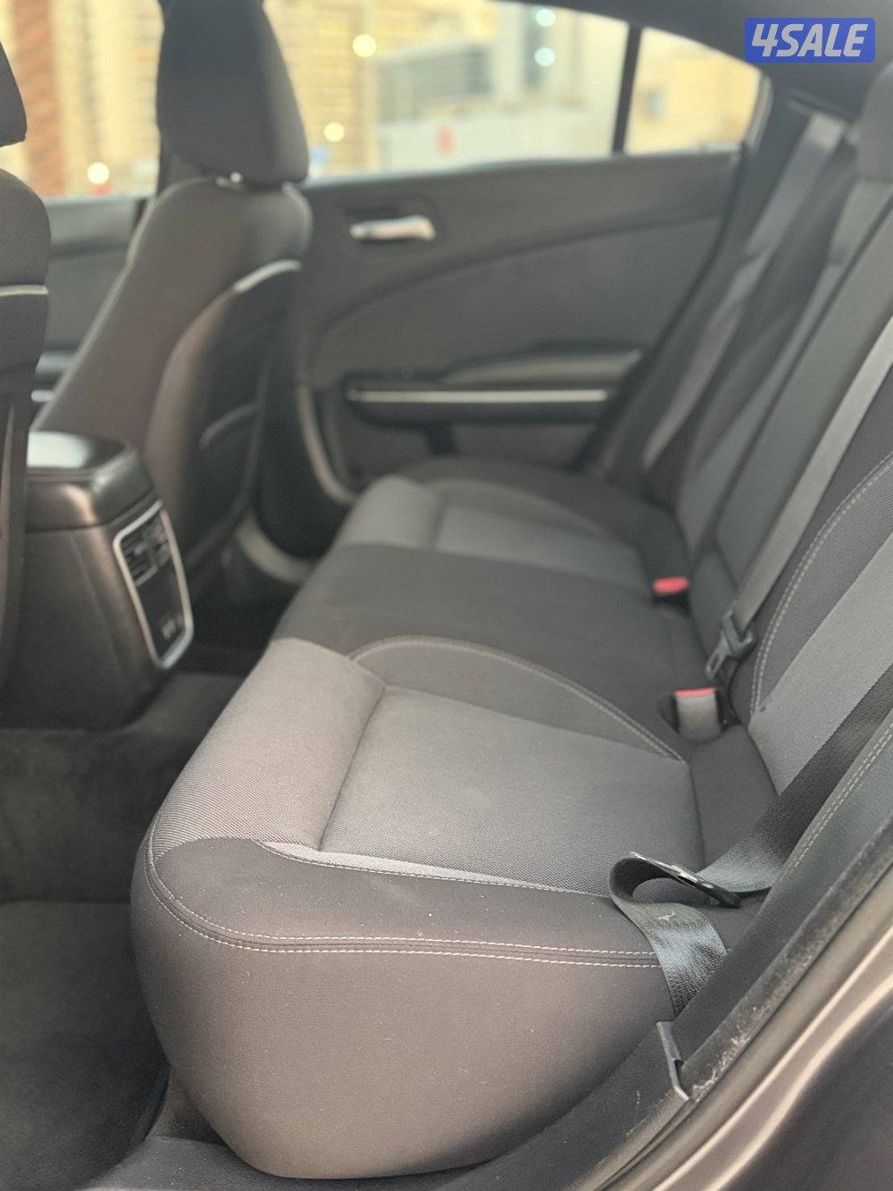 دوج شارجر موديل 2015 بحاله ممتازه جدا شرط الفحص6