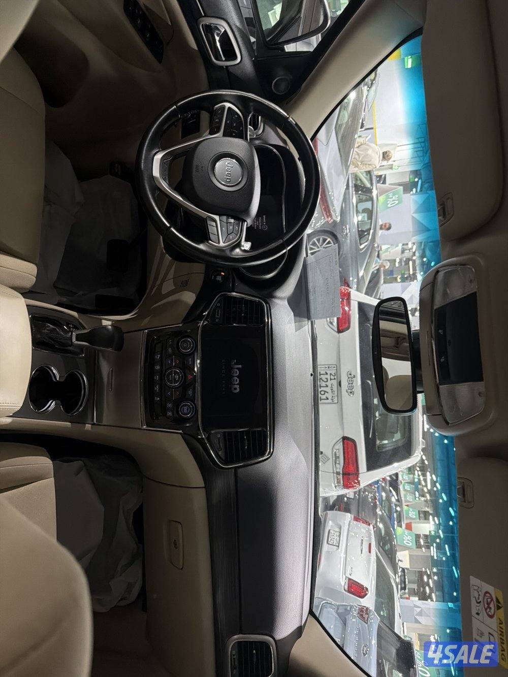 للبيع جيب شروكي2