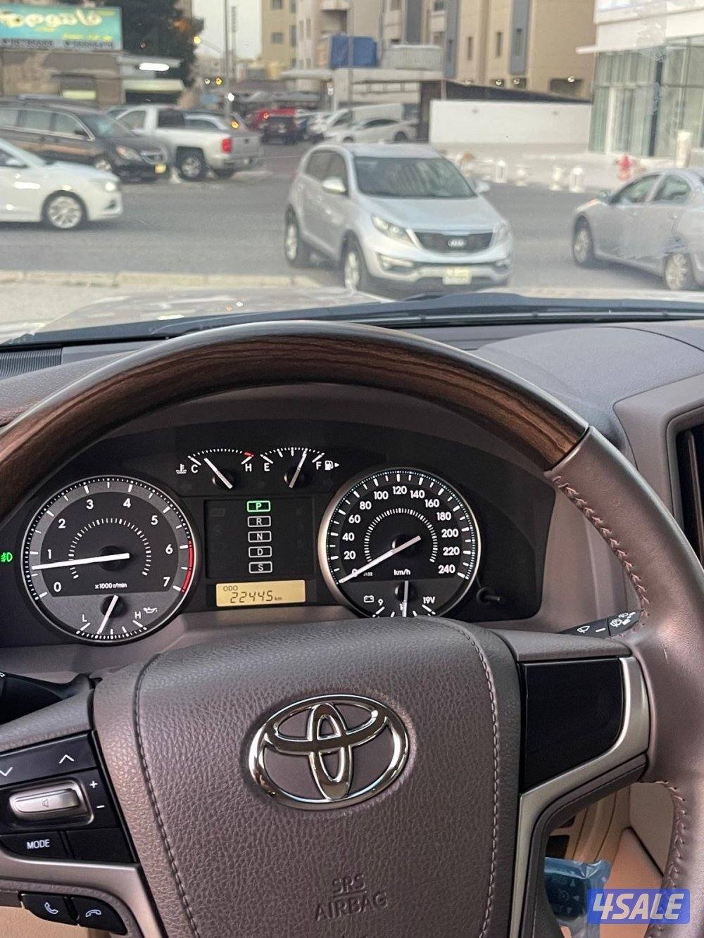 لاند كروزر GX.R v8 موديل 20201