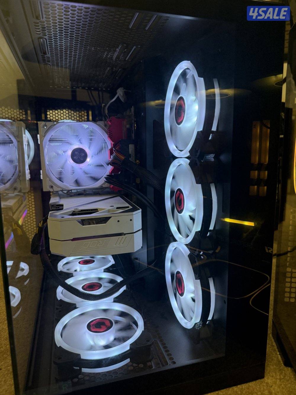 للبيع بي سي 30703