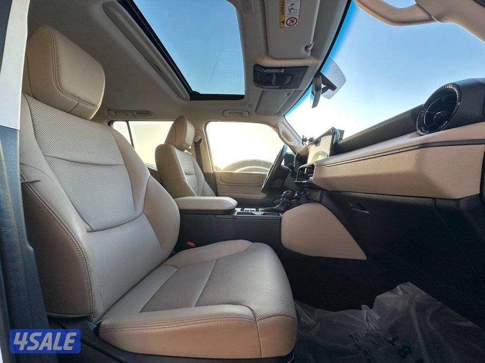 معرض القمة🚩10